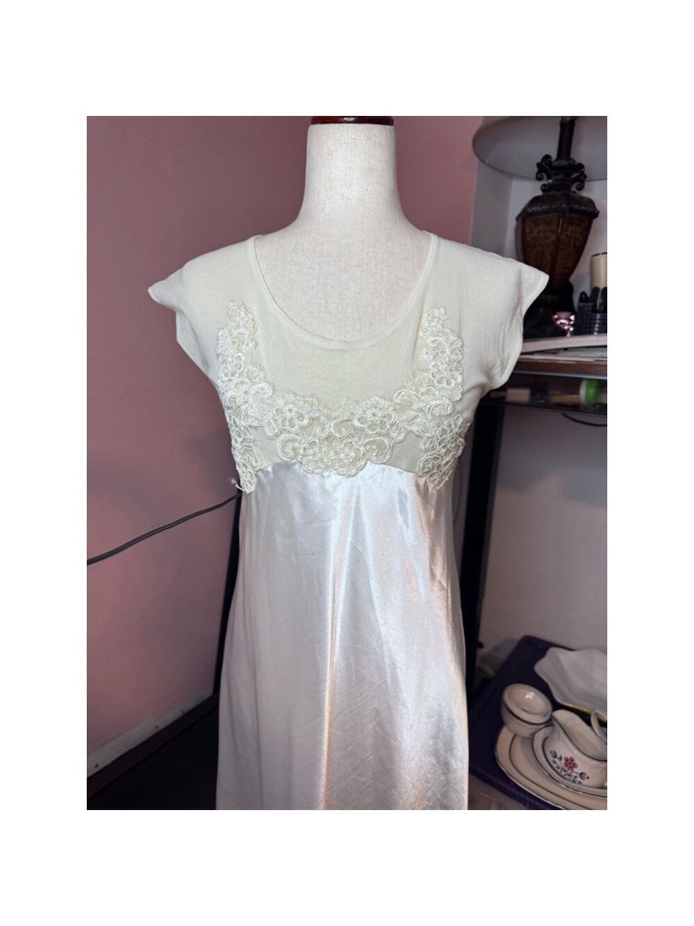 Satin gown cream sz med USA made! Satin bottom top sheer embroidered - Picture 2 of 13